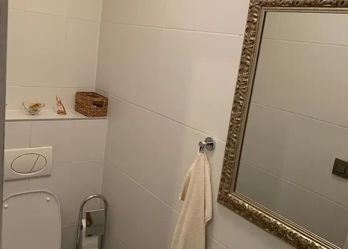 Mirka Apartament *